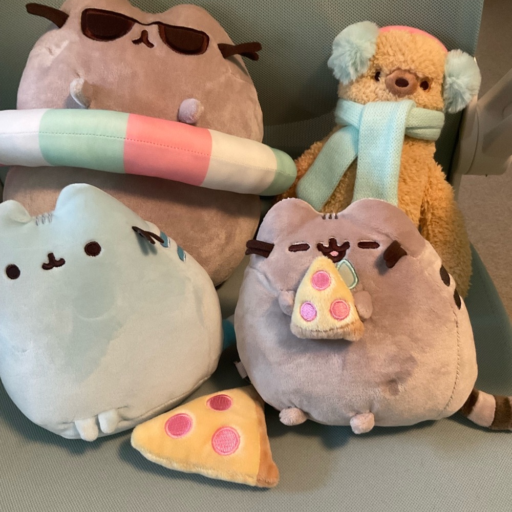 Lot Pusheen Plush Toy Collection Includes 4 plushies
